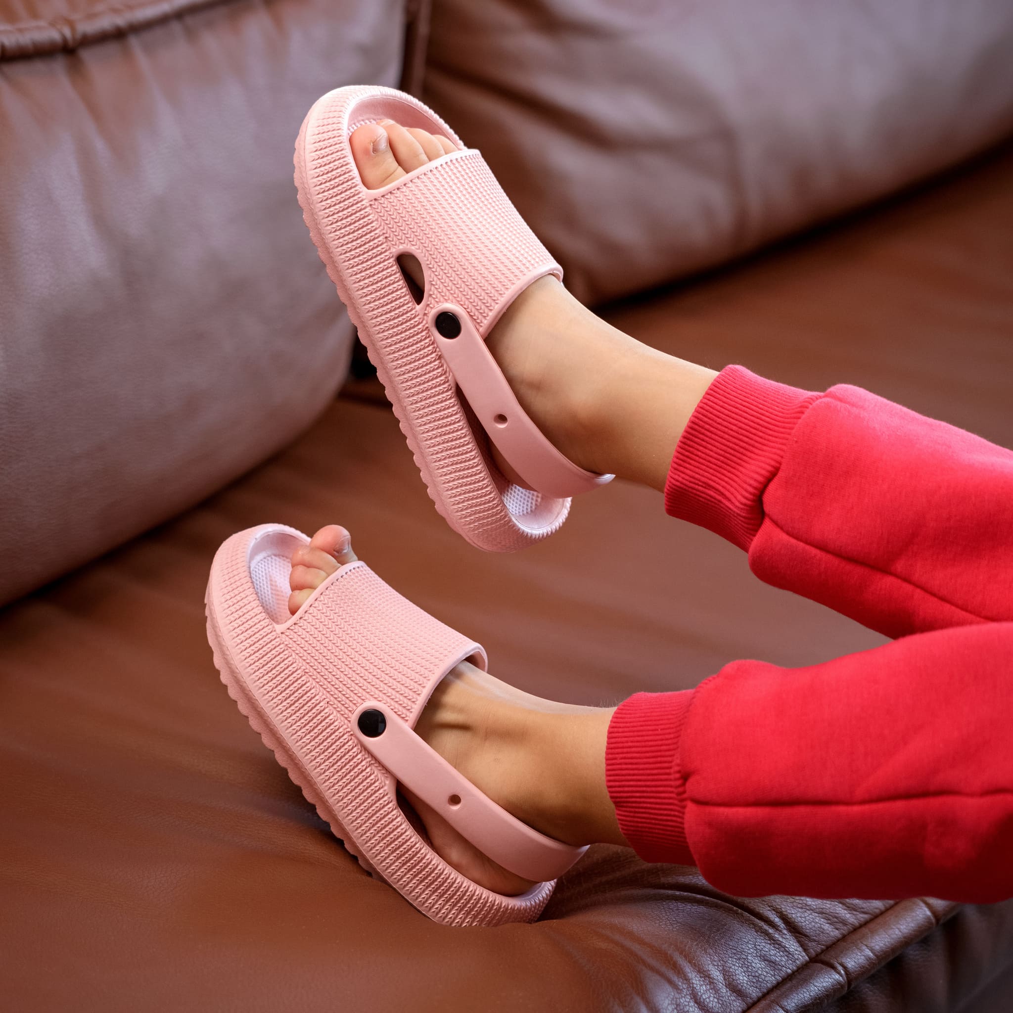 Alpine Kids Ultra Comfort Waterproof Slippers